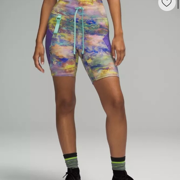lululemon athletica Pants - $98 MSRP Lululemon Cargo Hiking Shorts 8”
